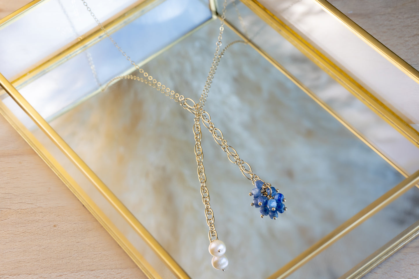 Collier Cravate perle d'eau douce - bleu foncé