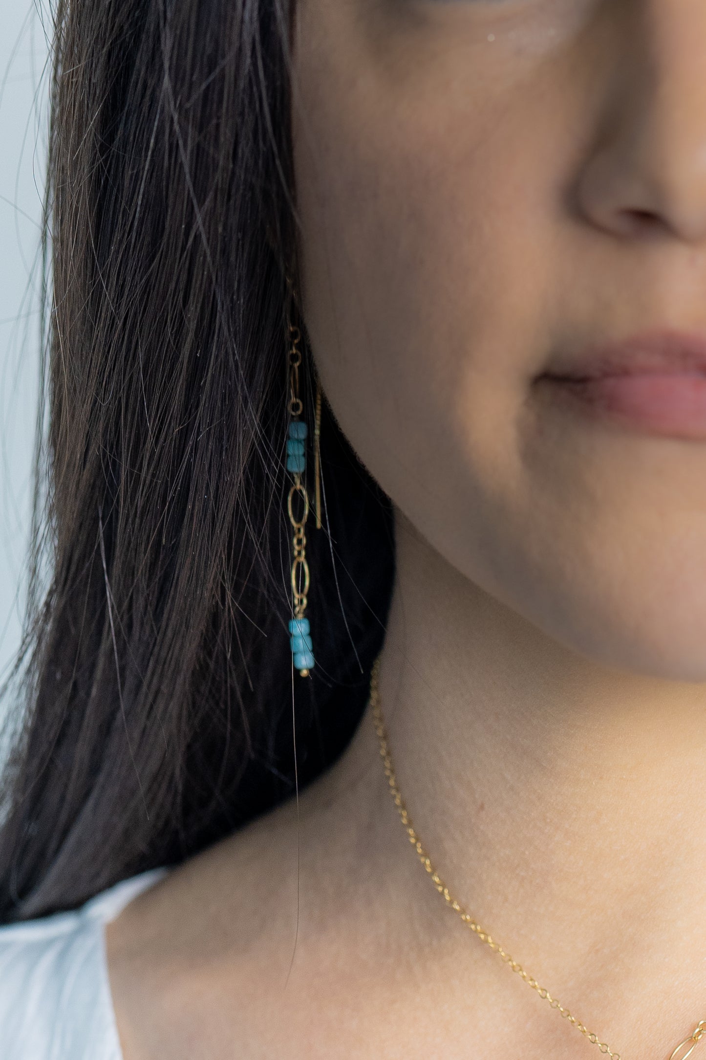 Chaînes pierres turquoises