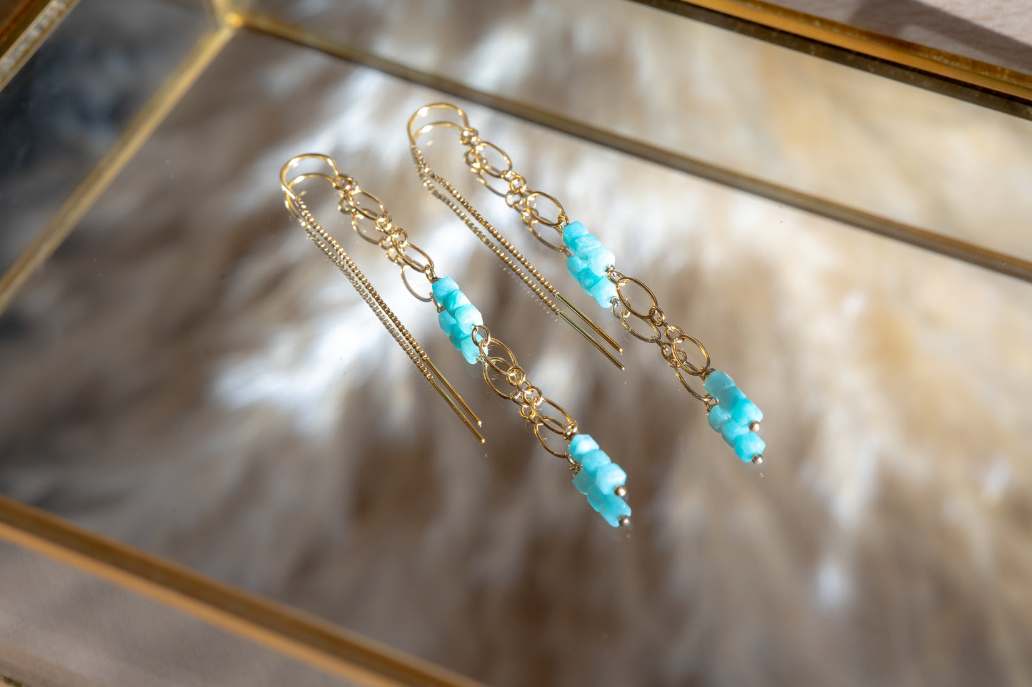 Chaînes pierres turquoises