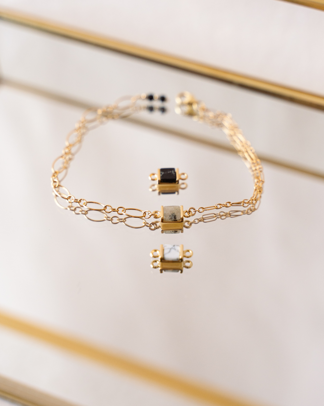 Bracelet - Howlite