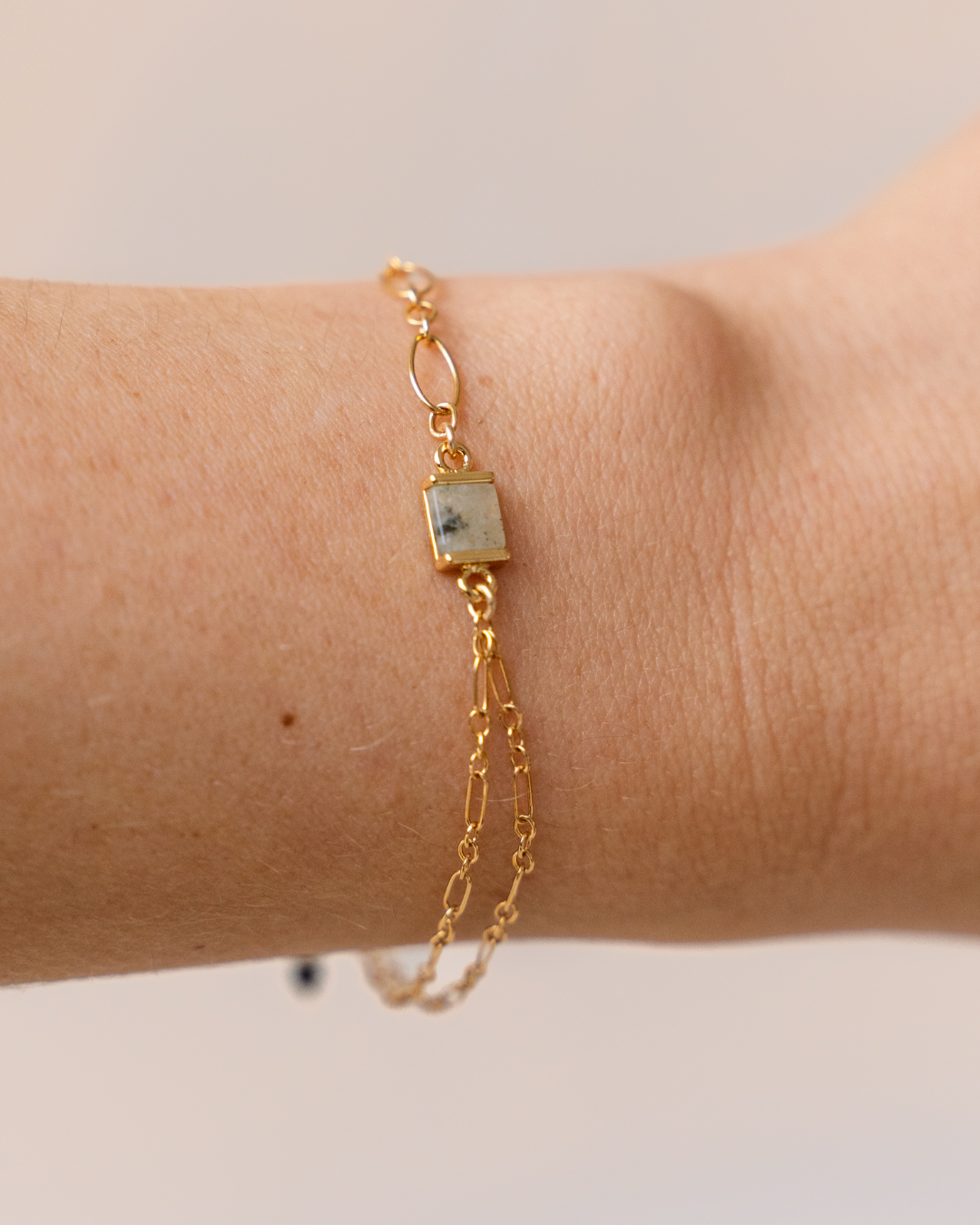 Bracelet - Howlite