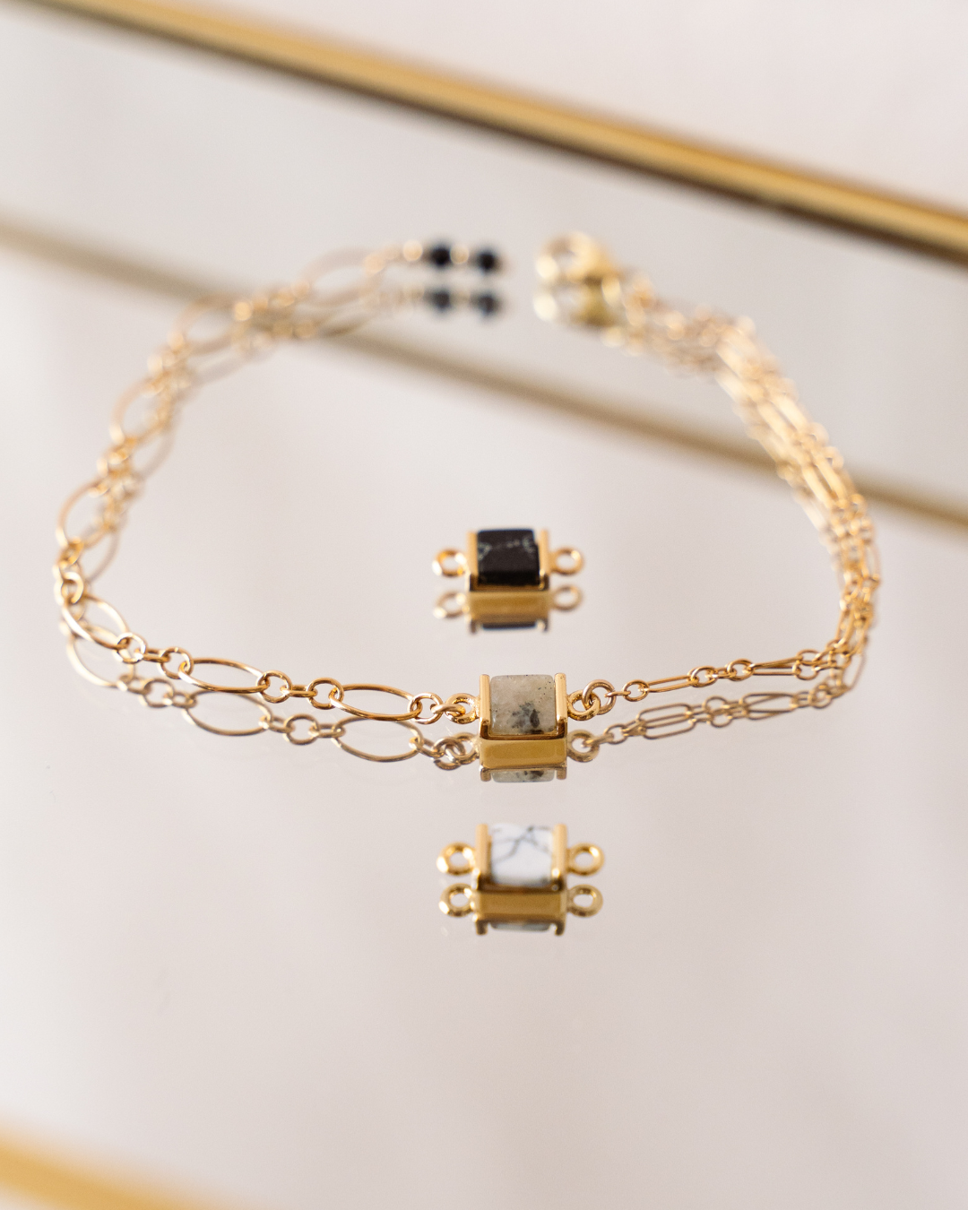 Bracelet - Howlite