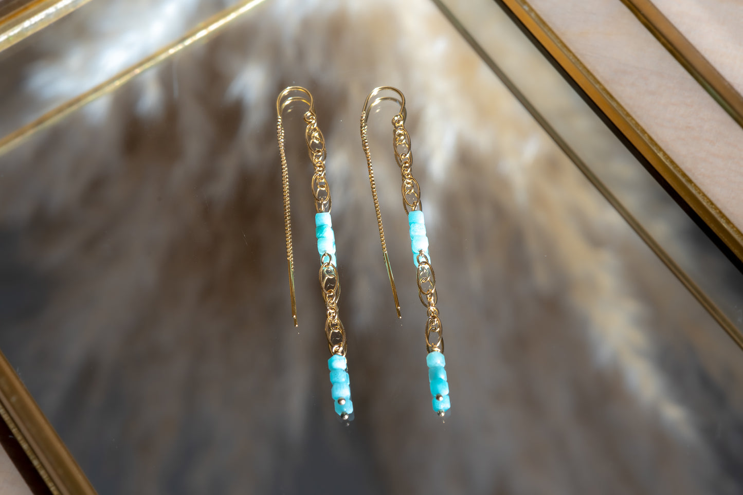 Chaînes pierres turquoises